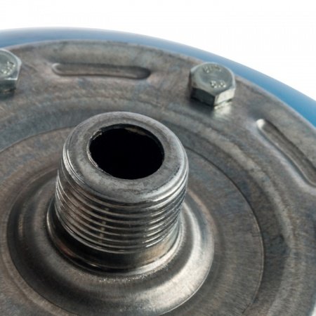 Расширительный бак Stout STW-0001 на водоснабжение 20 л. вертикальный